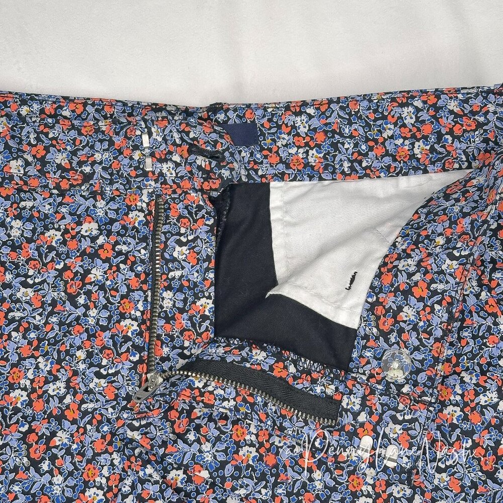 Gap 3" Khaki Shorts Size 6 Ditsy Floral - Picture 8 of 12
